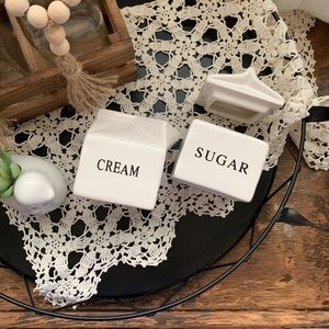 Farmhouse | Cream & Sugar Set